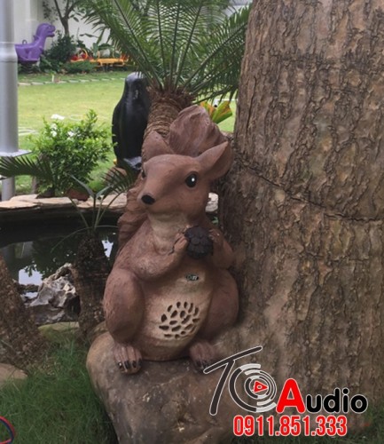 Loa sân vườn hình thú OBT-1804B