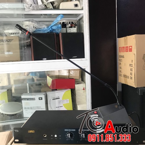 Micro chủ tịch APU 8520A độ hút âm tốt